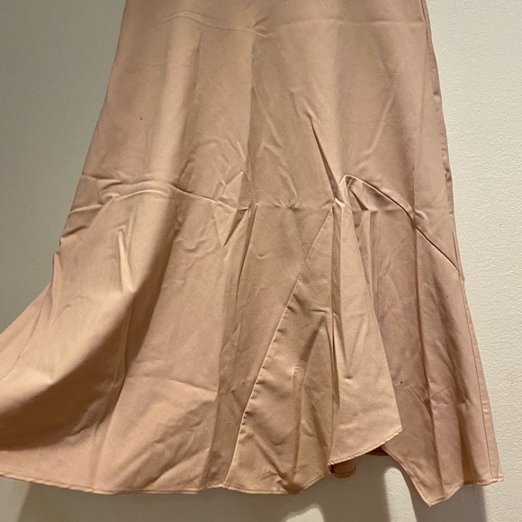Zara Cream Asymmetrical Skirt - Picture 3 of 4